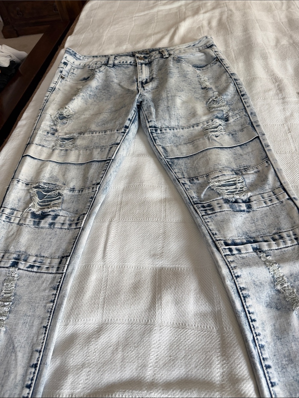 Black Brand Men’s Skinny Distressed Acid-Wash Jeans - Light Blue Fade